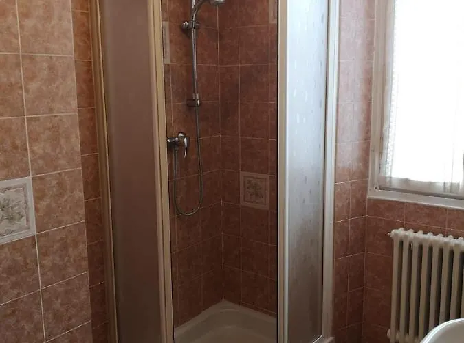 Le Due Rocche Арона